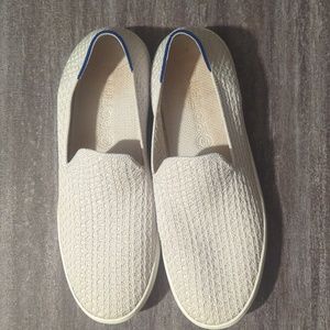 Vguc size 9 fits like 8 rothys slide on sneakers